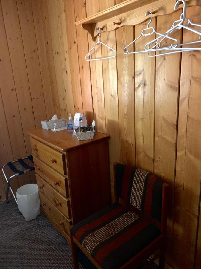 The Messy Owl Inn & Eco Haven Likely Buitenkant foto