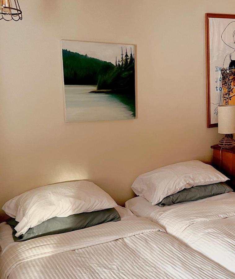 The Messy Owl Inn & Eco Haven Likely Buitenkant foto